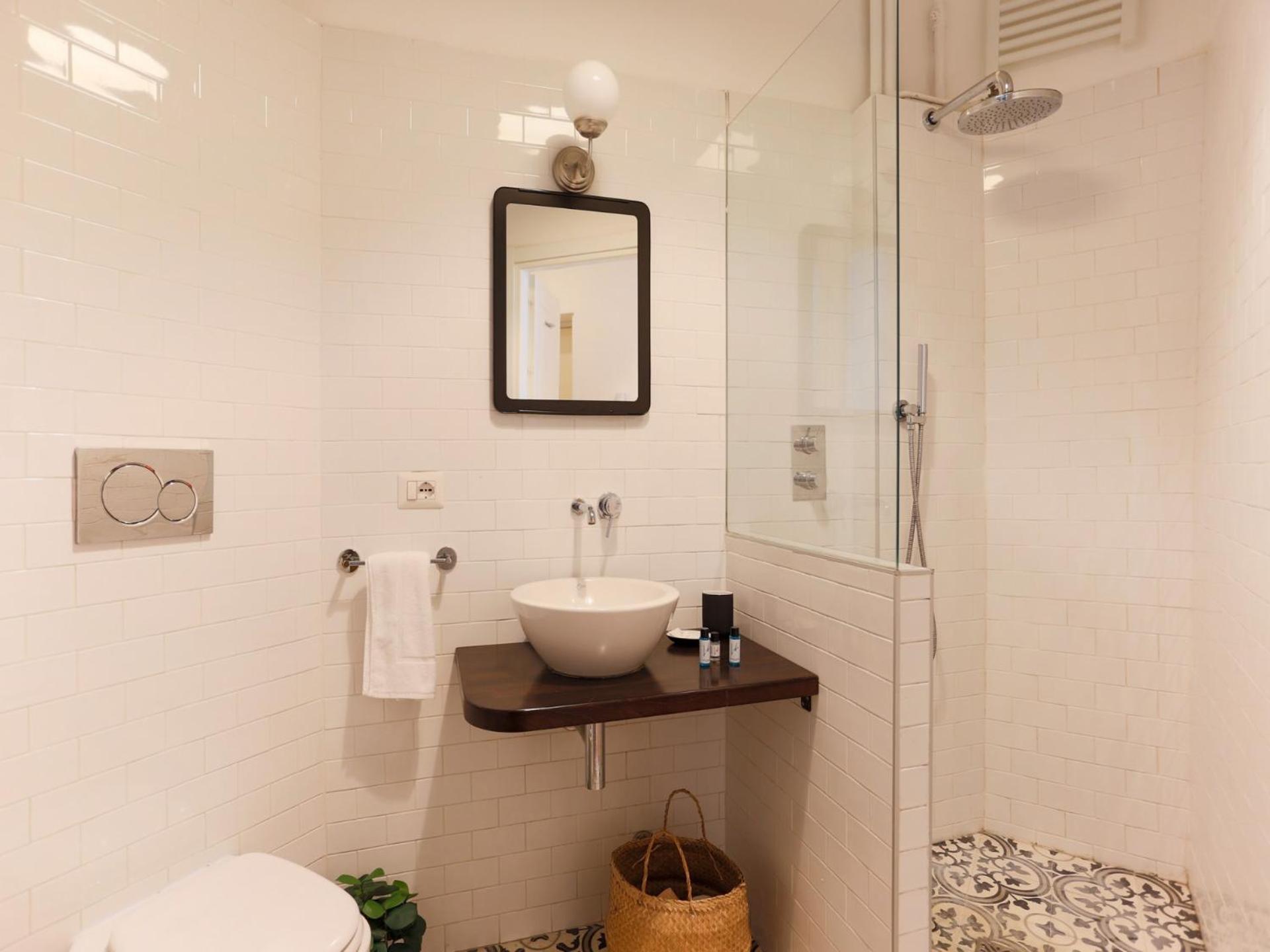The Rent - Modern Two-bedroom In Porta Romana Apartment Milan